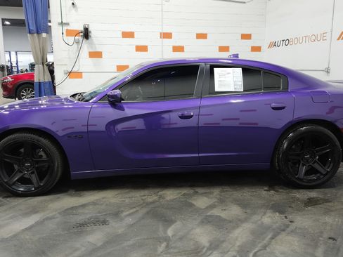 Used 2016 Dodge Charger R/T image 15