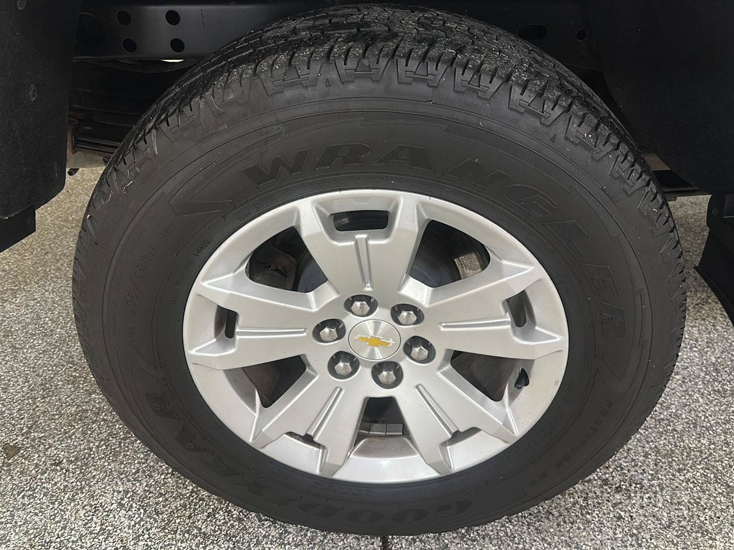 Used 2020 Chevrolet Colorado LT w/ Safety Package AWD/4WD image 10