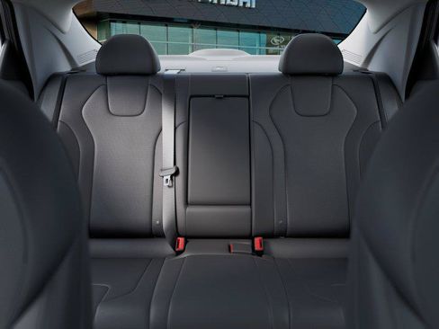 New 2026 Hyundai Elantra Limited FWD image 12