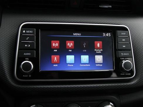 Certified 2025 Nissan Kicks Play S FWD image 19