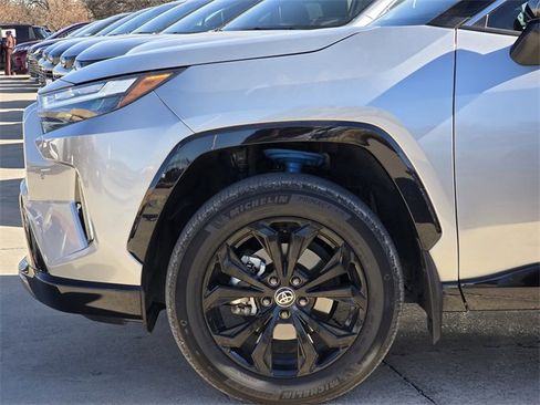 Used 2024 Toyota RAV4 XSE image 5