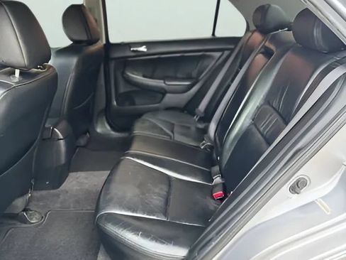 Used 2004 Honda Accord EX image 18