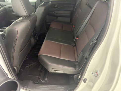 Used 2024 Honda Ridgeline Black Edition image 22