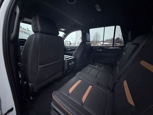 Used 2023 GMC Yukon AT4 image 28
