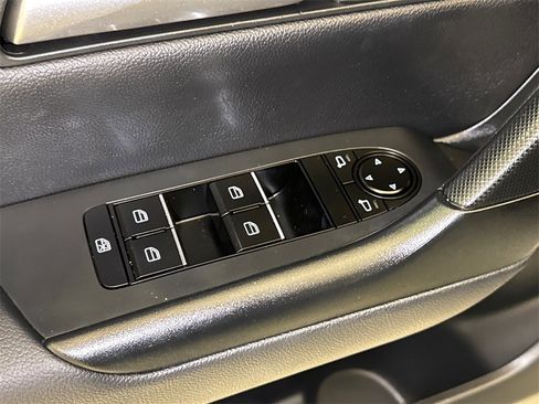 Used 2024 MAZDA CX-50 AWD 2.5 S w/ Select Package image 21