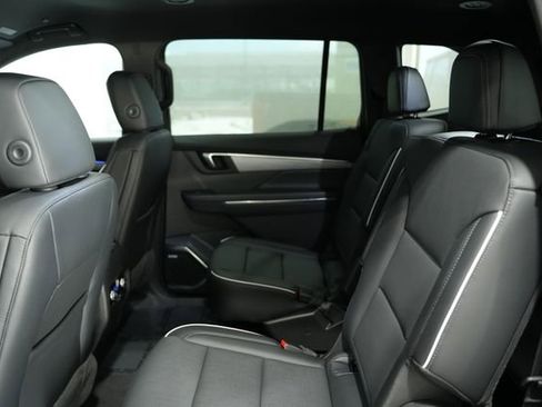 New 2026 Buick Enclave Preferred w/ Power Package AWD/4WD image 16