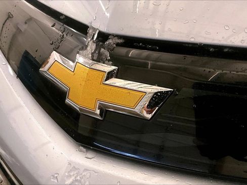 Used 2018 Chevrolet Bolt Premier w/ Driver Confidence II Package image 29