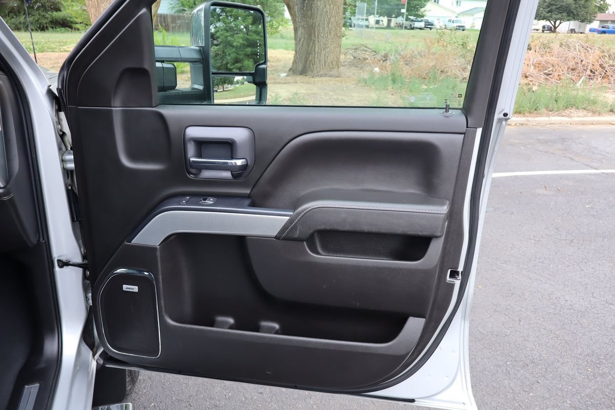 Used 2019 Chevrolet Silverado 2500 LTZ w/ Duramax Plus Package AWD/4WD image 26