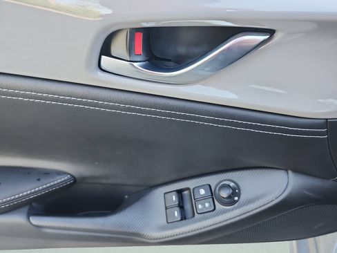 Used 2025 MAZDA MX-5 Miata RF Grand Touring RWD image 22