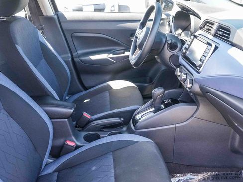 Used 2024 Nissan Versa SV FWD image 16