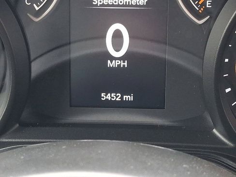 Certified 2025 Jeep Wrangler Sport AWD/4WD image 13