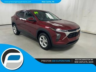 Used 2024 Chevrolet Trax LS w/ LS Convenience Package FWD video 1