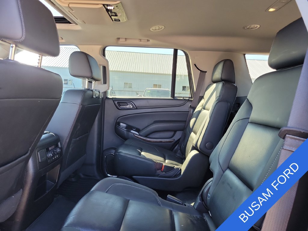 Used 2018 Chevrolet Tahoe LT w/ LT Signature Package AWD/4WD image 9