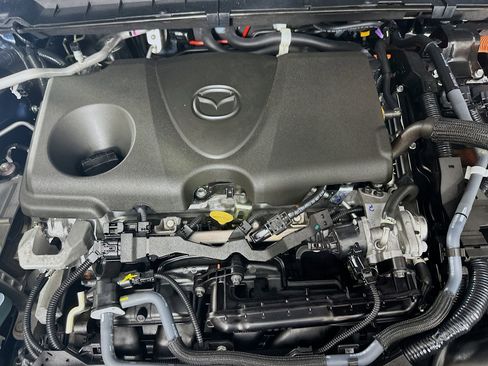 Used 2025 MAZDA CX-50 AWD 2.5 Hybrid w/ Premium Pkg image 36