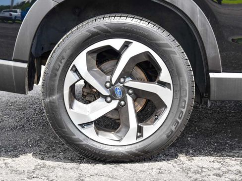 Used 2024 Subaru Forester Touring AWD/4WD image 12