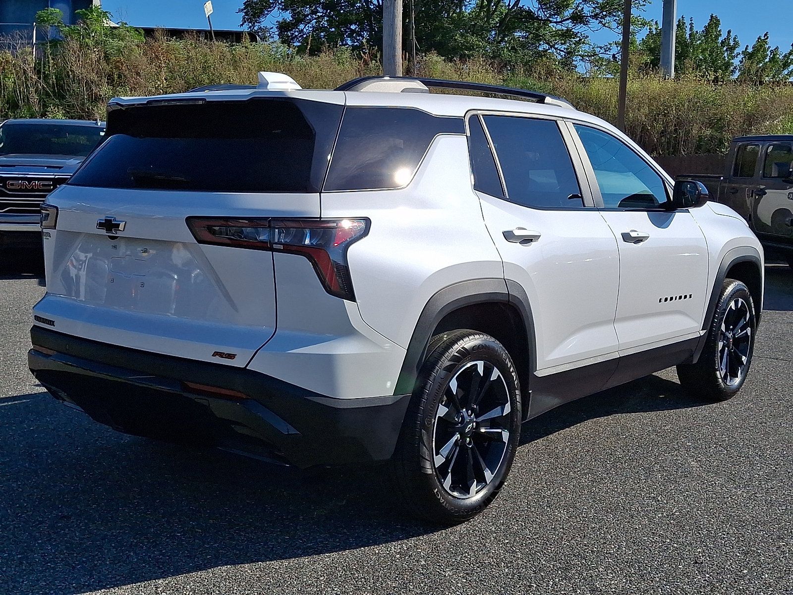 Certified 2025 Chevrolet Equinox RS FWD image 6