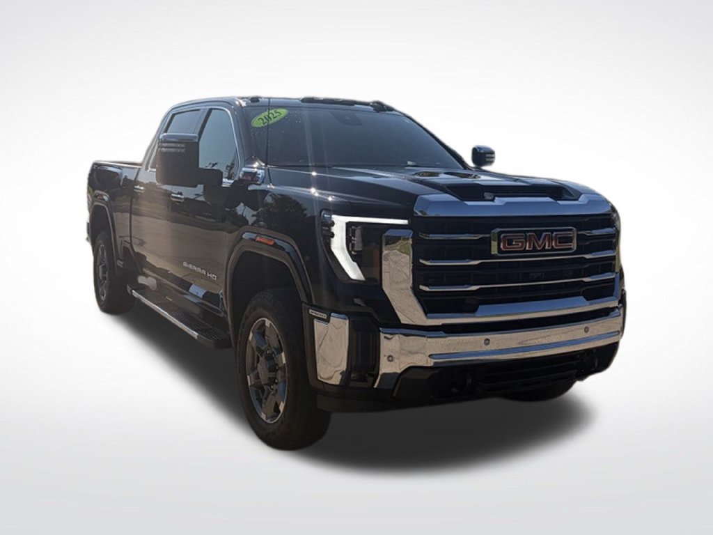 Used 2025 GMC Sierra 3500 SLT w/ SLT Premium Package AWD/4WD image 4