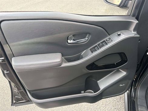 Certified 2022 Nissan Frontier PRO-4X w/ Pro-4X Premium Package image 17