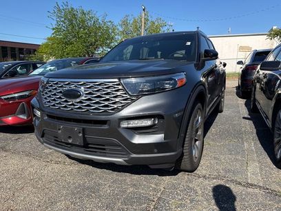 Used 2020 Ford Explorer Platinum w/ Premium Technology Package