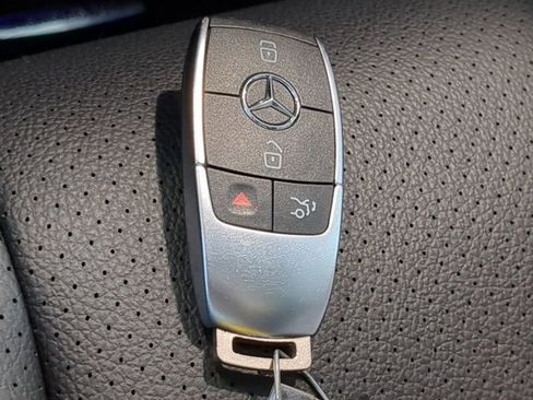 Certified 2020 Mercedes-Benz GLE 350 4MATIC image 30
