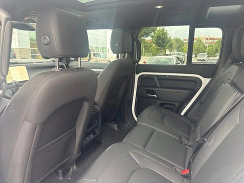 Used 2025 Land Rover Defender 110 S AWD/4WD image 13
