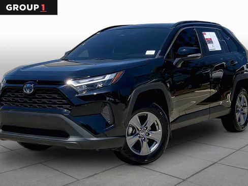 Used 2024 Toyota RAV4 XLE w/ Convenience Package AWD/4WD image 1