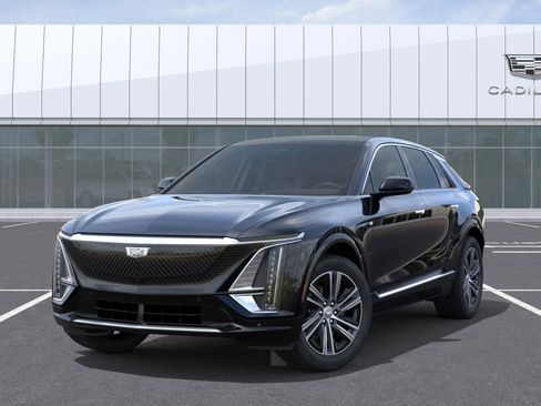 New 2025 Cadillac Lyriq Luxury image 6