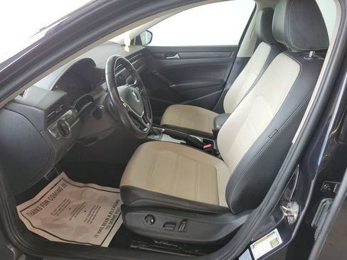 Used 2020 Volkswagen Passat 2.0T R-Line FWD image 6