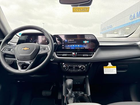 New 2026 Chevrolet TrailBlazer LT w/ Convenience Package FWD image 16