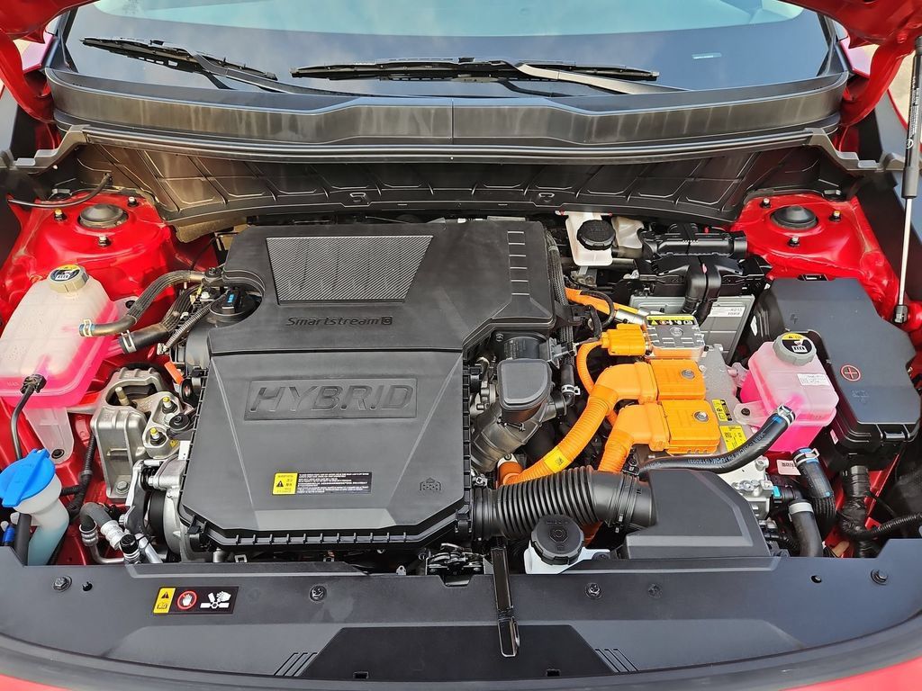 Used 2025 Kia Niro LX FWD image 35