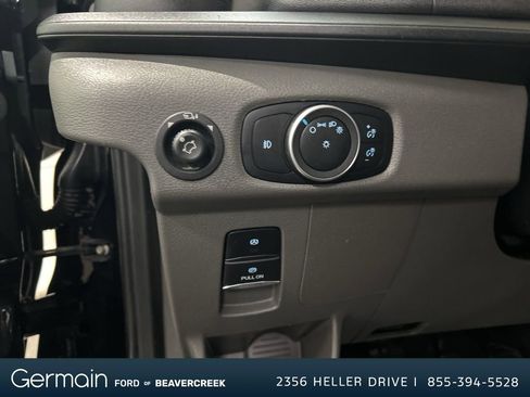 Used 2023 Ford Transit 350 XLT image 11