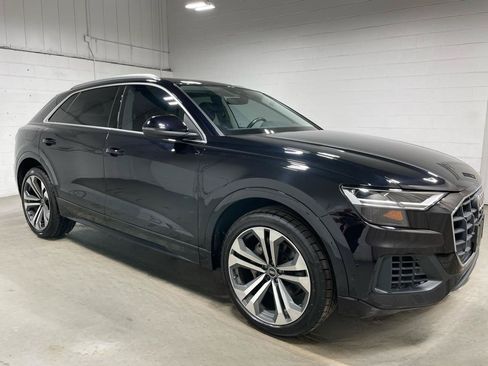 Used 2021 Audi Q8 Premium Plus w/ Premium Plus Package AWD/4WD image 3