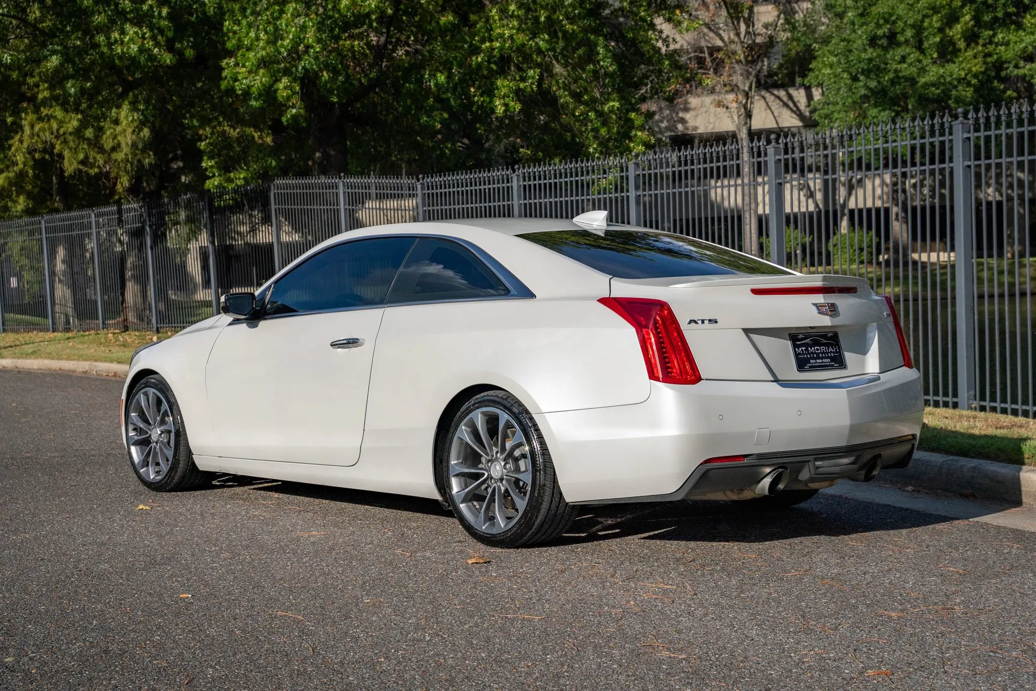 Used 2018 Cadillac ATS Premium Performance RWD image 8