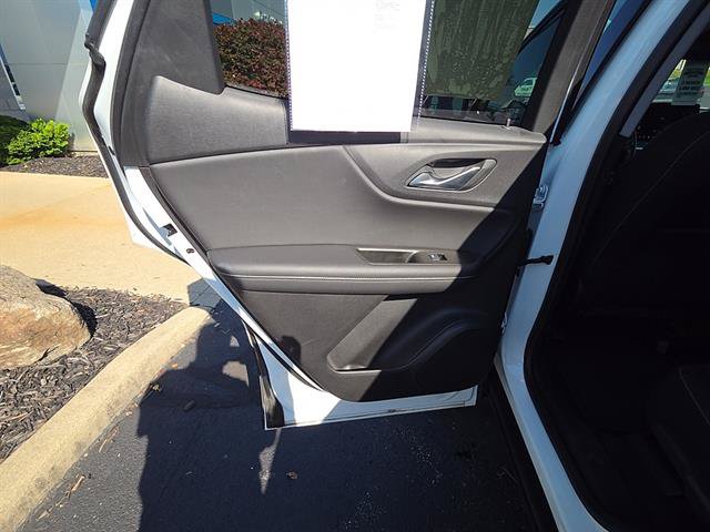 Used 2024 Chevrolet Blazer LT w/ Convenience Package FWD image 17