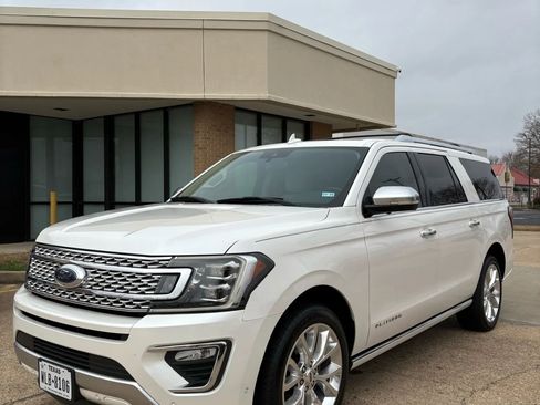 Used 2018 Ford Expedition Max Platinum image 3