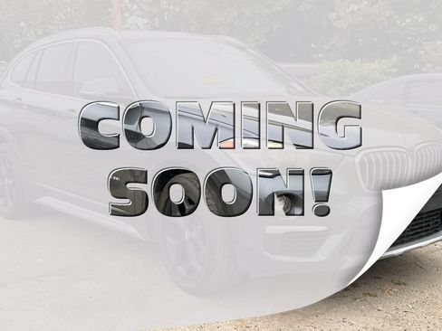 Used 2018 BMW X1 xDrive28i AWD/4WD image 1