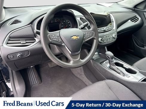 Used 2024 Chevrolet Malibu LT FWD image 14