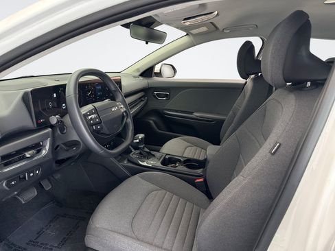 Used 2025 Kia K4 EX FWD image 10