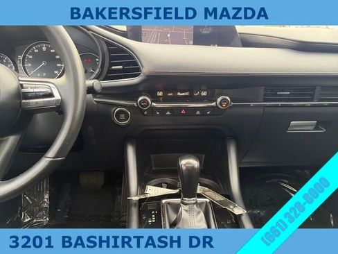 Used 2022 MAZDA MAZDA3 s image 17