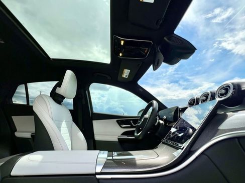 Certified 2025 Mercedes-Benz GLC 300 4MATIC w/ AMG Line image 22