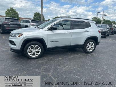 Used 2024 Jeep Compass Latitude