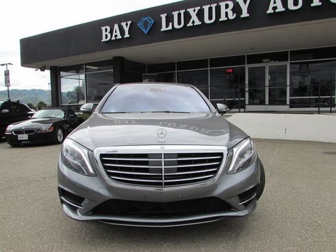 Used 2016 Mercedes-Benz S 550 Sedan image 2