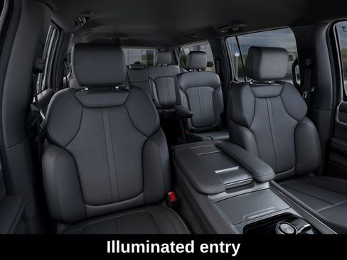 New 2026 Jeep Grand Wagoneer L image 16