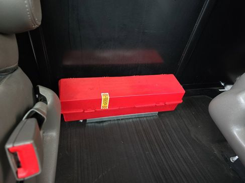 Used 2024 Chevrolet Express 2500 w/ Driver Convenience Package image 26