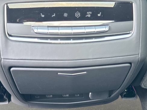 New 2026 Cadillac Escalade Platinum Sport w/ LPO, ONYX Package AWD/4WD image 16