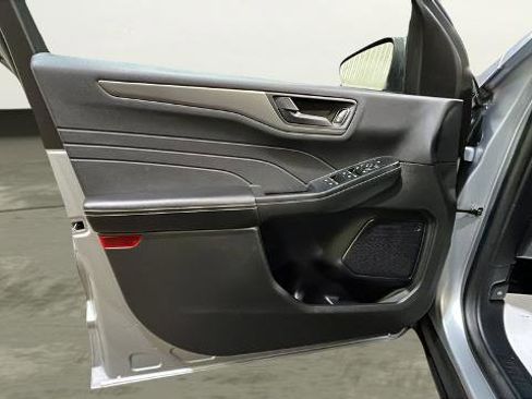 Certified 2023 Ford Escape Active image 16