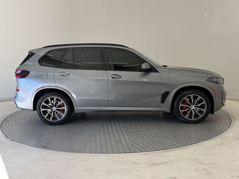 Certified 2024 BMW X5 xDrive40i w/ M Sport Package AWD/4WD image 8