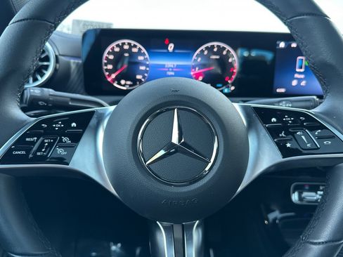 Certified 2025 Mercedes-Benz CLA 250 image 25