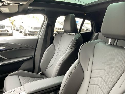 Certified 2025 BMW X2 xDrive28i w/ Technology Package image 28