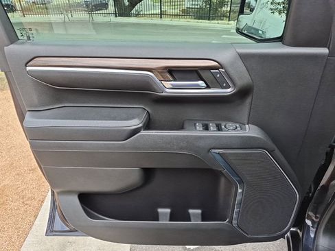 Used 2023 Chevrolet Silverado 1500 LT image 26